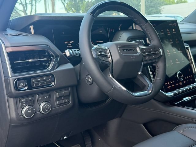 2026 GMC Yukon Denali - Photo 13