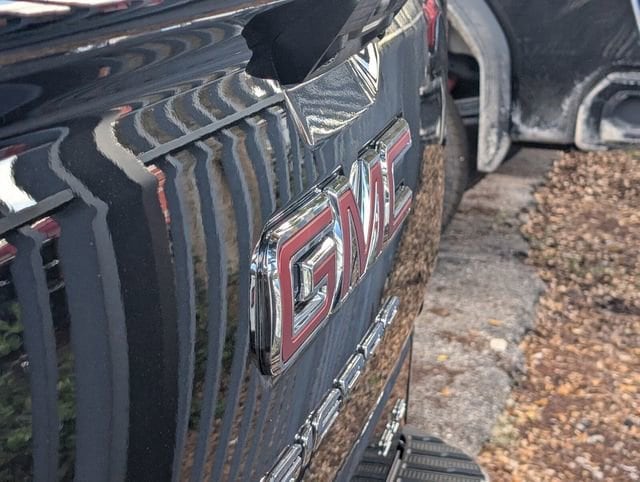 2026 GMC Sierra 1500 SLE - Photo 12