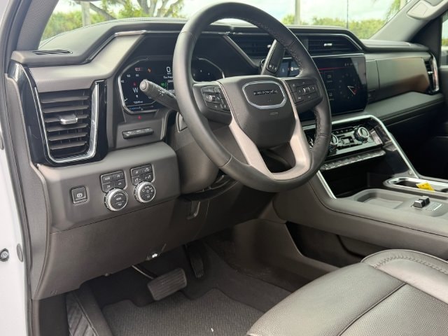 2025 GMC Sierra 2500HD Denali - Photo 13