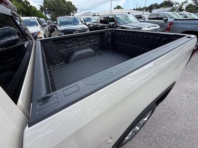 2026 GMC Sierra 1500 Denali - Photo 10