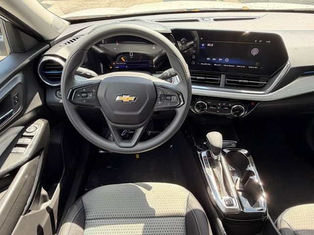 2026 Chevrolet Trax LT - Photo 13