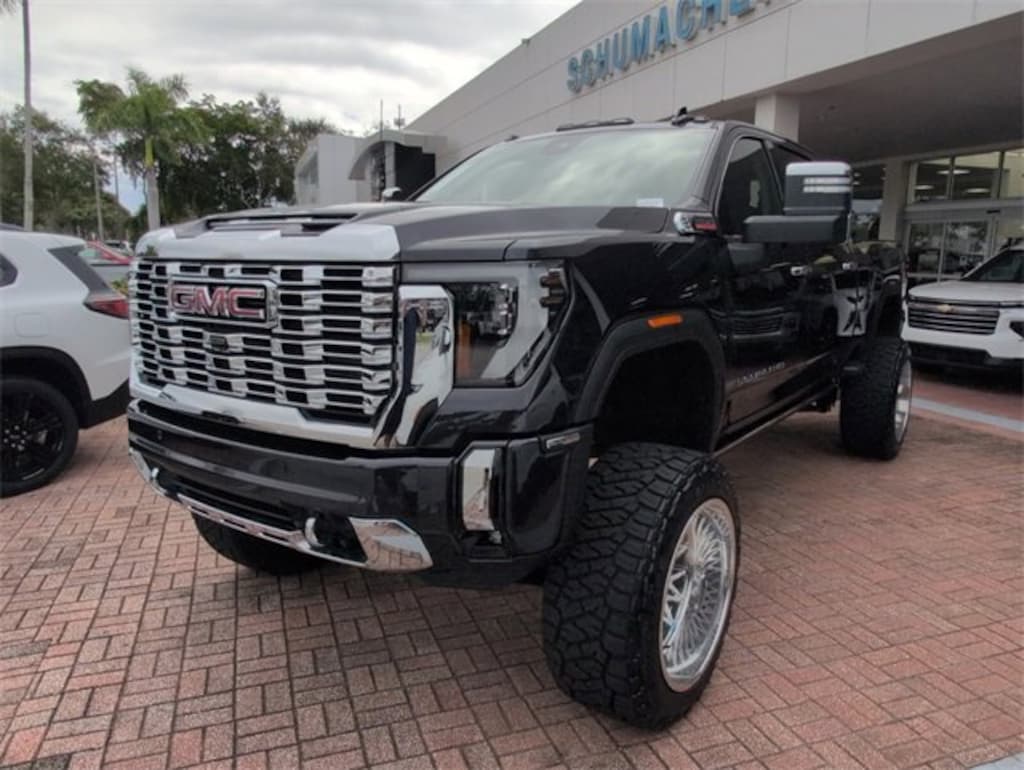 New 2025 GMC Sierra 2500 HD Denali Truck