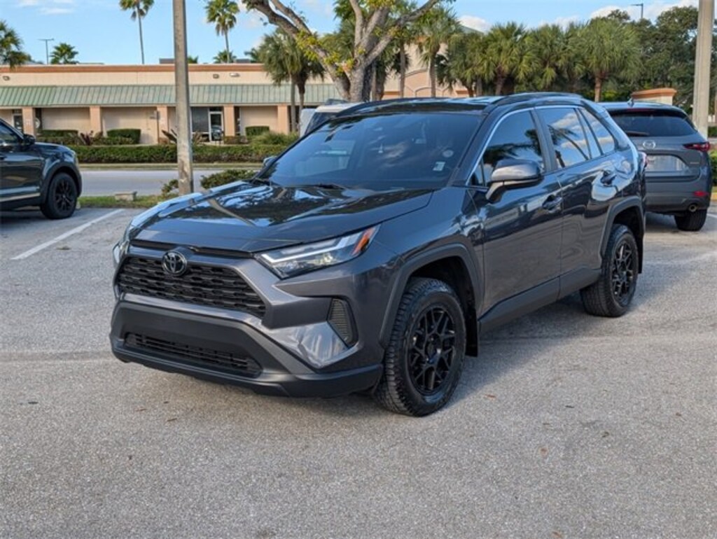 Used 2024 Toyota RAV4 XLE