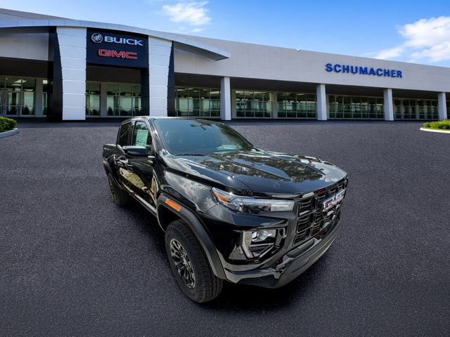 2026 GMC Canyon 2WD Elevation Crew Cab Short Box's photo