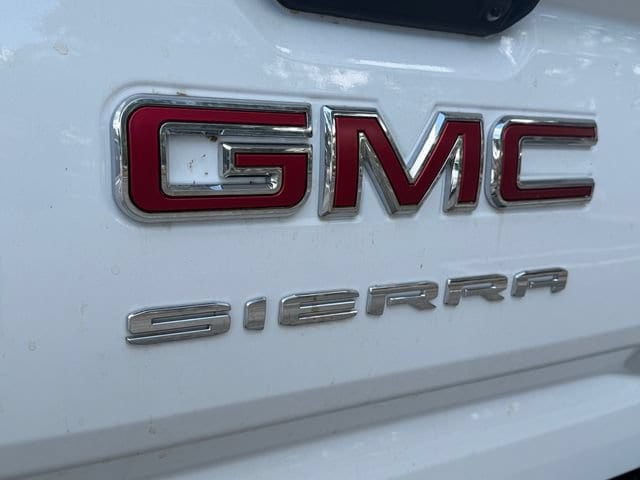 2026 GMC Sierra 1500 Pro - Photo 9