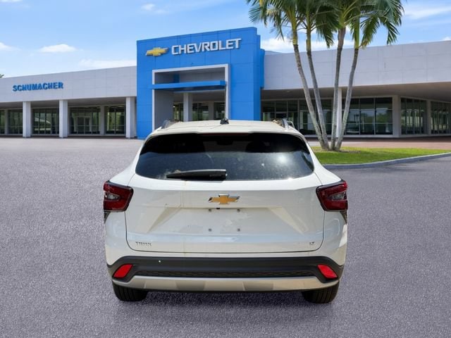2026 Chevrolet Trax LT - Photo 6