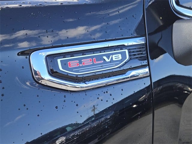 2025 GMC Sierra Denali's photo