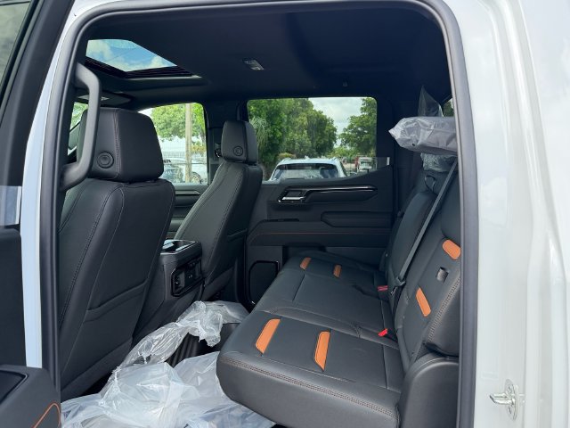2026 GMC Sierra 1500 AT4 - Photo 11