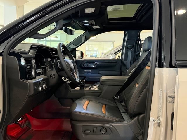 2026 GMC Sierra 1500 AT4 - Photo 6