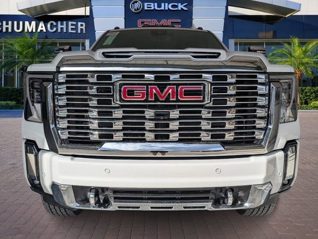 2026 GMC Sierra 2500HD Denali - Photo 3