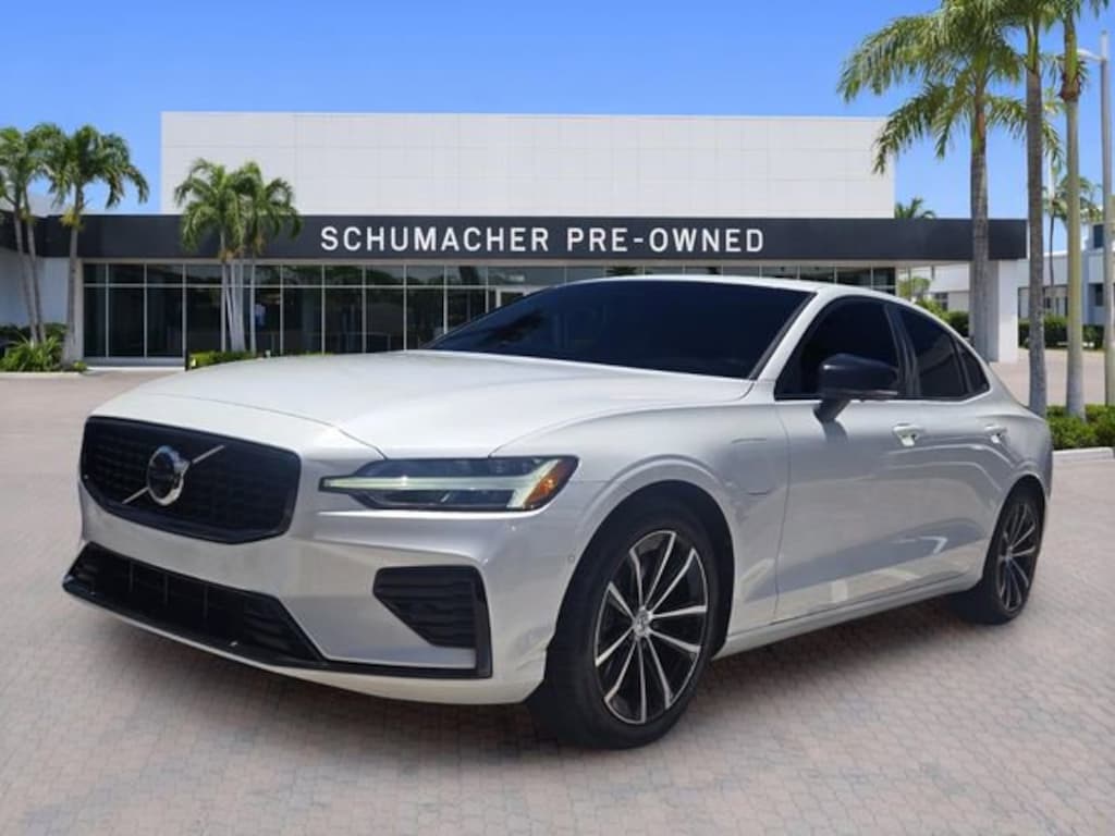 Used 2023 Volvo S60 Recharge Plug-In Hybr Plus Dark Theme