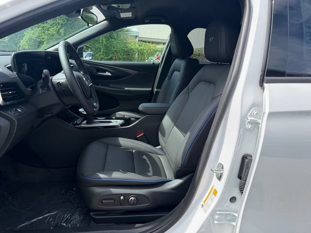 2026 Buick Envista Sport Touring - Photo 11