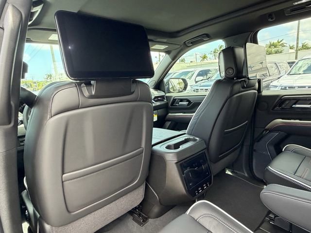 2026 GMC Savana Cargo Work Van - Photo 16