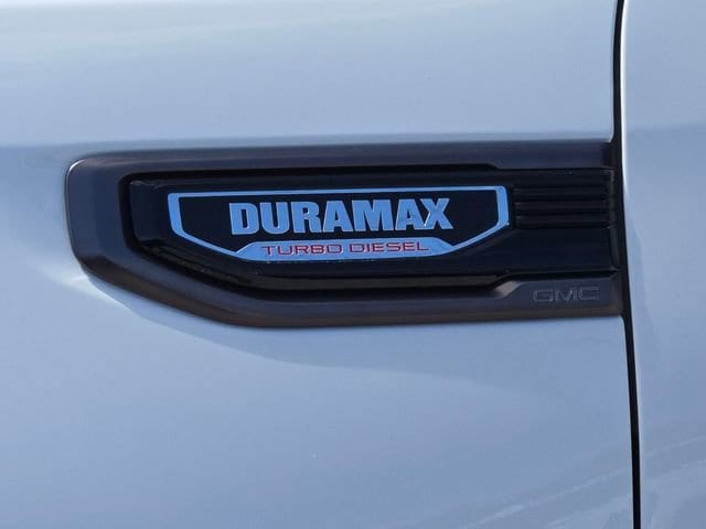 2026 GMC Sierra 1500 AT4X - Photo 12