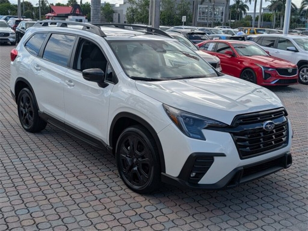 Used 2025 Subaru Ascent Onyx Edition Touring