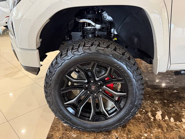 2026 GMC Sierra 1500 AT4 - Photo 10