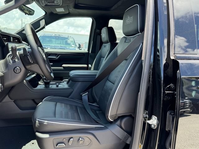 2026 GMC Sierra 1500 AT4X - Photo 15