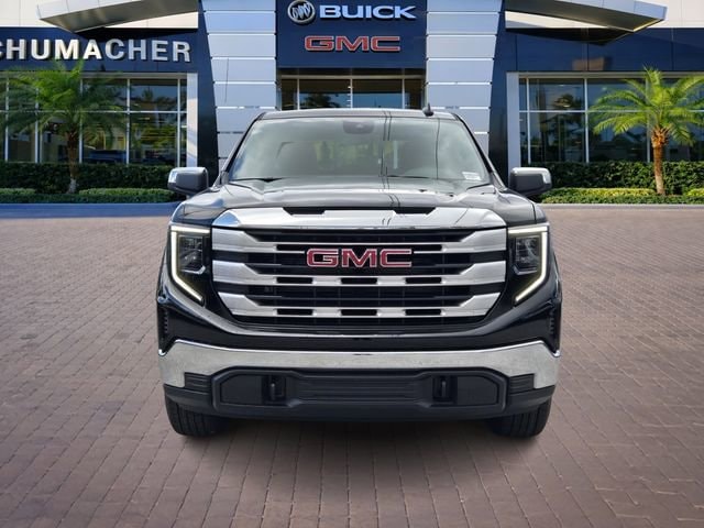 2026 GMC Sierra 1500 SLE - Photo 2