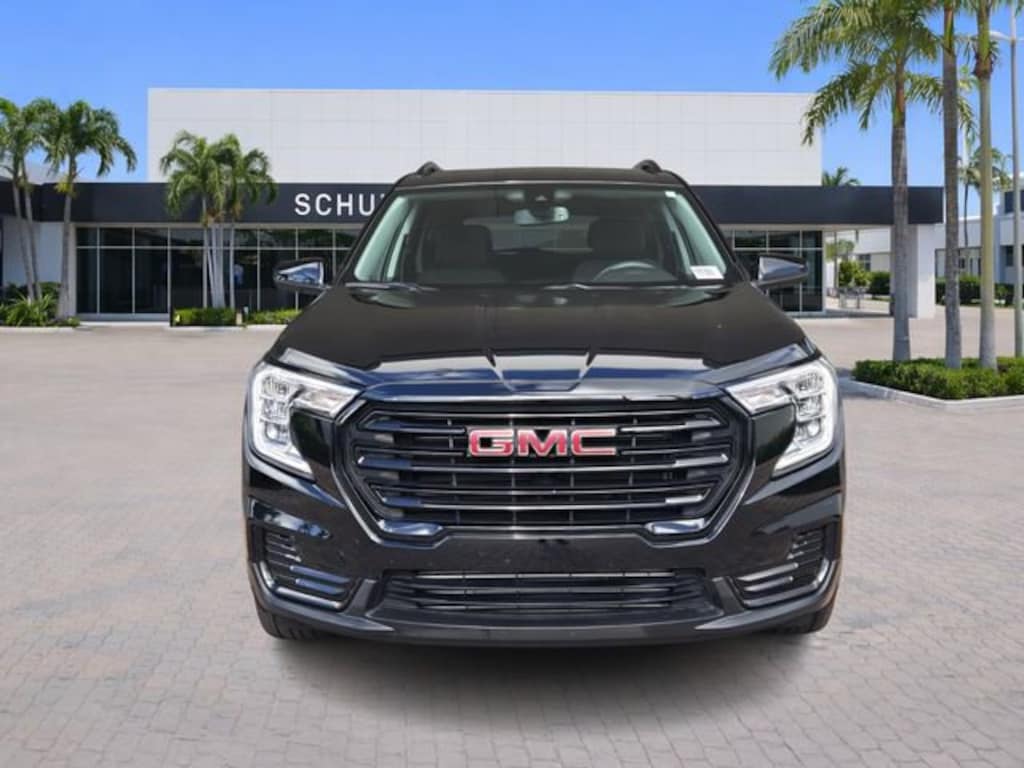Used 2023 GMC Terrain SLE SUV