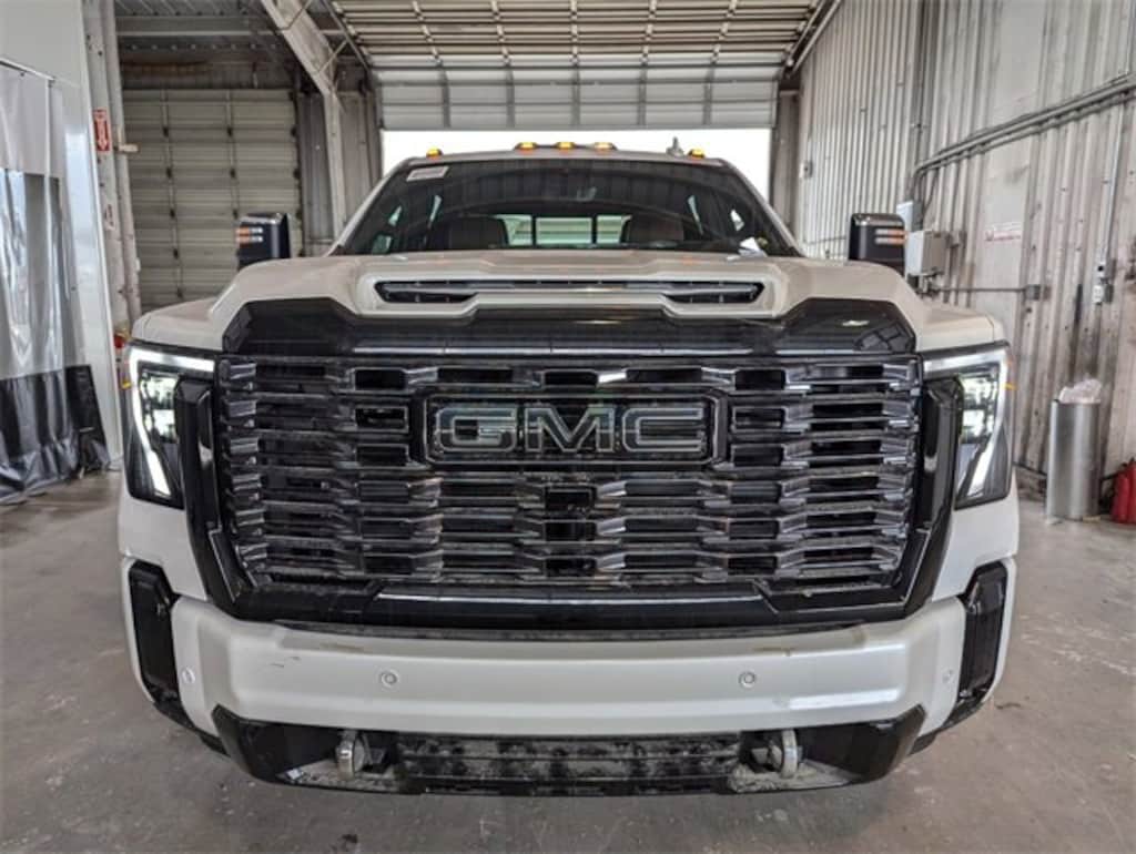 New 2025 GMC Sierra 3500 HD Denali Ultimate Truck