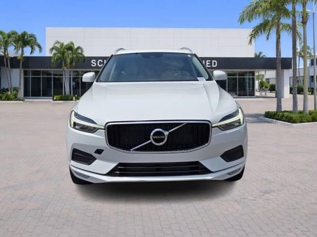 Used 2021 Volvo XC60 Momentum