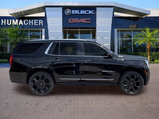 2026 GMC Yukon Denali Ultimate - Photo 8