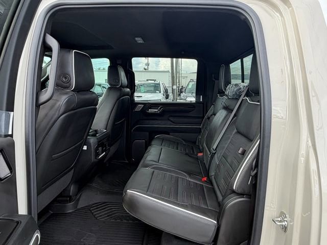 2026 GMC Sierra 2500HD AT4X - Photo 13