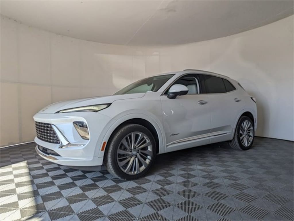 New 2025 Buick Envision Avenir SUV