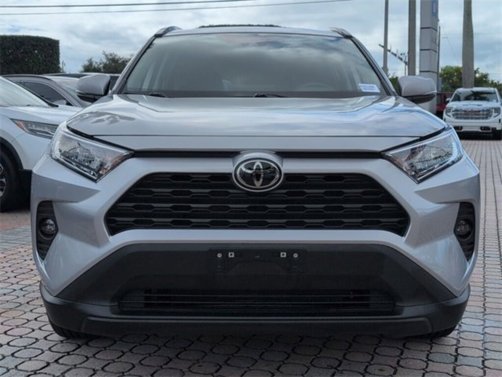 Used 2021 Toyota RAV4 XLE