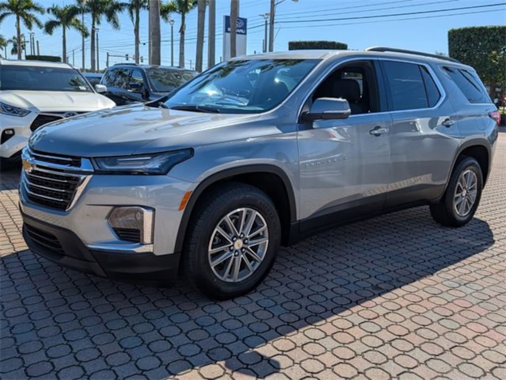 Certified 2023 Chevrolet Traverse LT Cloth SUV