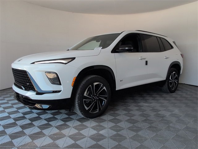 2026 Buick Enclave Sport Touring photo 3