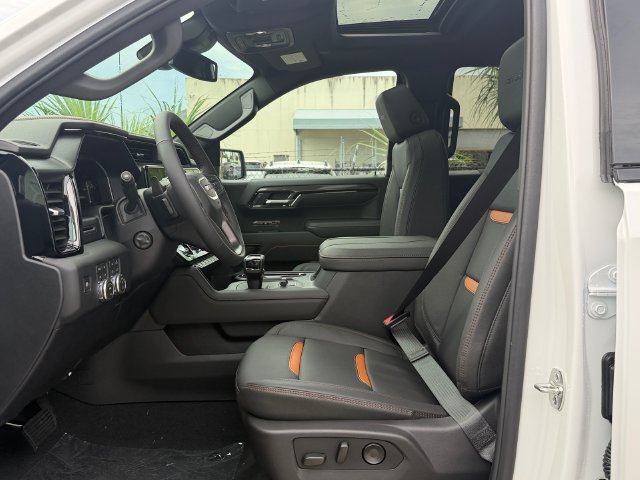 2026 GMC Sierra 1500 AT4 - Photo 10