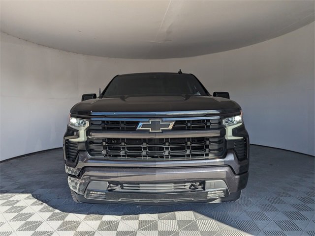 2023 Chevrolet Silverado 1500 RST photo 2