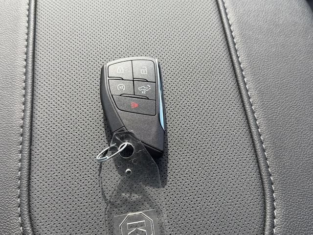 2026 GMC Sierra 1500 SLT - Photo 20