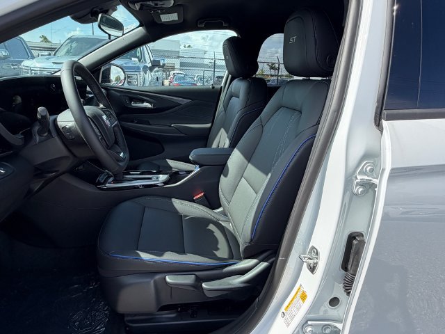 2026 Buick Envista Sport Touring - Photo 12