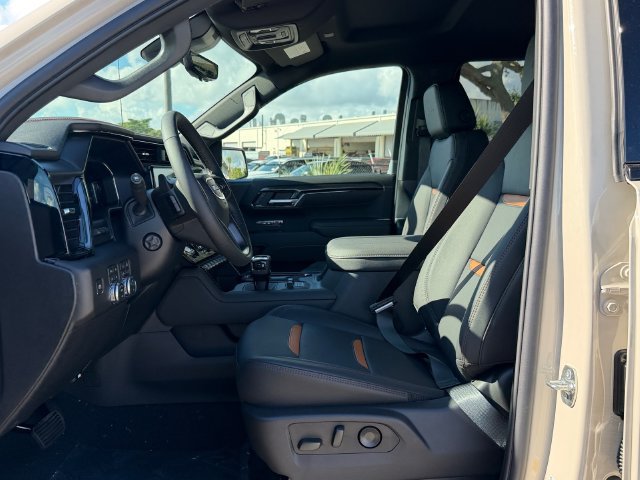 2026 GMC Sierra 1500 AT4 - Photo 11