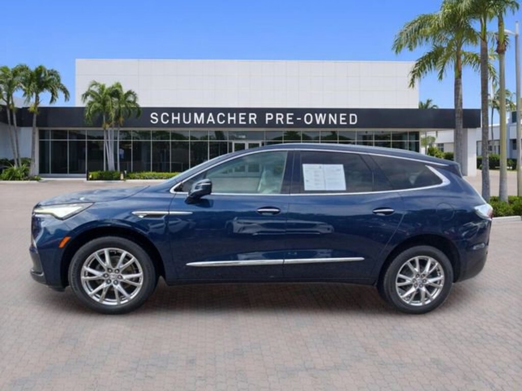 Used 2024 Buick Enclave Essence SUV