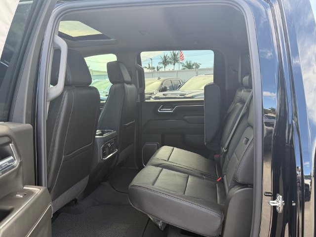 2026 GMC Sierra 2500HD Denali - Photo 9