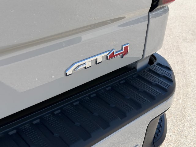 2026 GMC Sierra 1500 AT4 - Photo 15