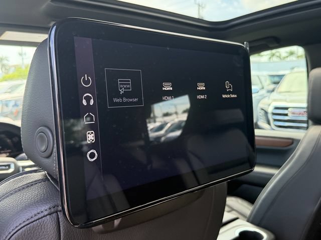 2026 GMC Yukon Denali - Photo 13