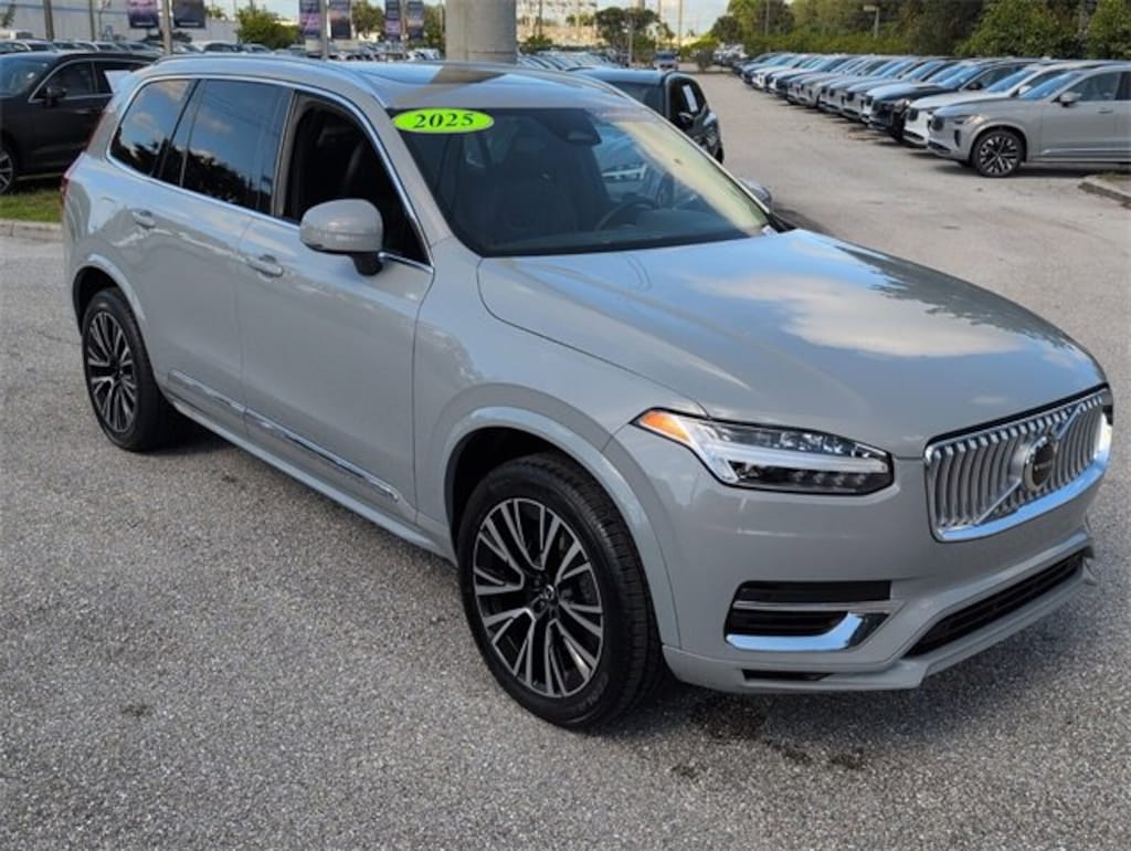Used 2025 Volvo XC90 Plug-In Hybrid Core