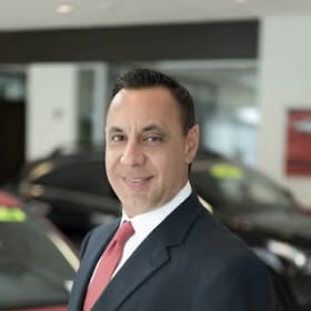 Staff member Sal DelGreco from ID_dcf84e