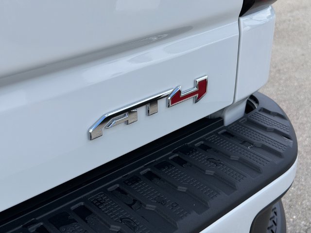2026 GMC Sierra 1500 AT4 - Photo 13