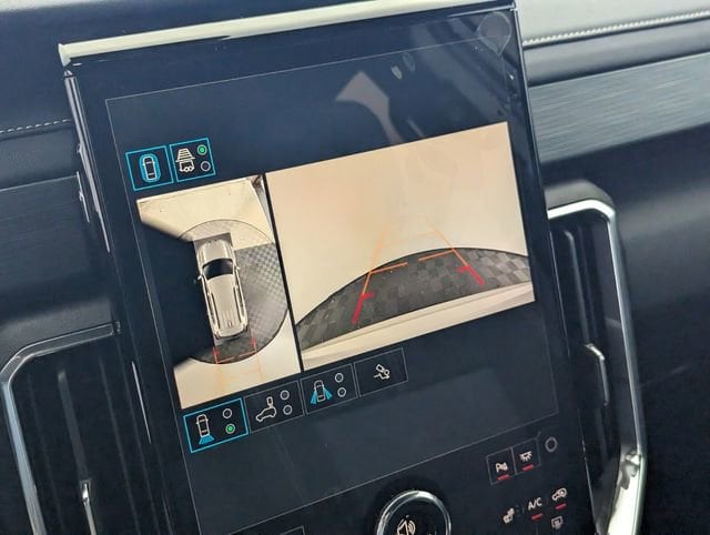 2026 GMC Acadia Elevation - Photo 23