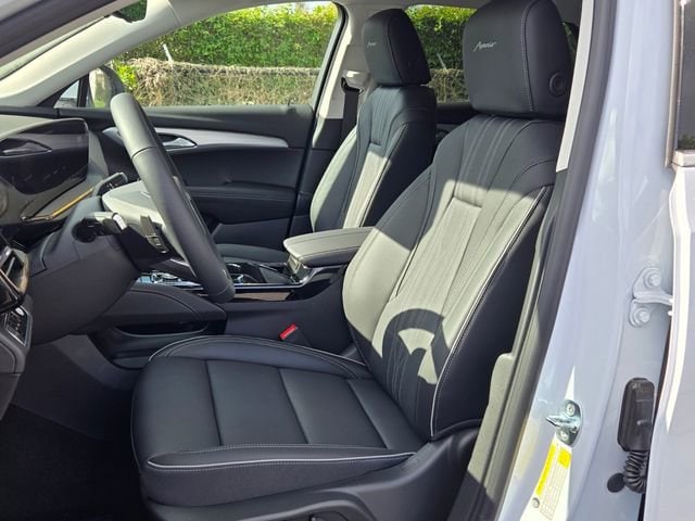 2026 Buick Envision Avenir - Photo 14