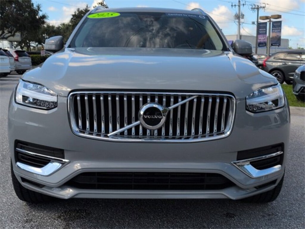 Used 2025 Volvo XC90 Plug-In Hybrid Core