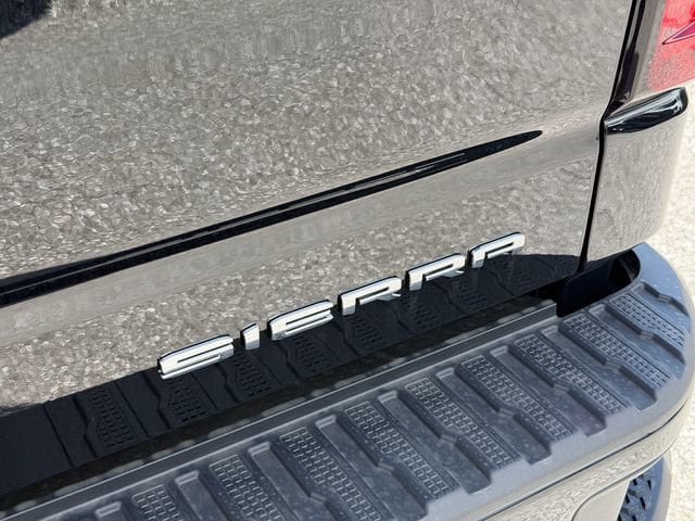 2026 GMC Sierra 1500 Denali - Photo 13