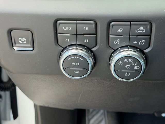 2026 GMC Sierra 1500 AT4X - Photo 27