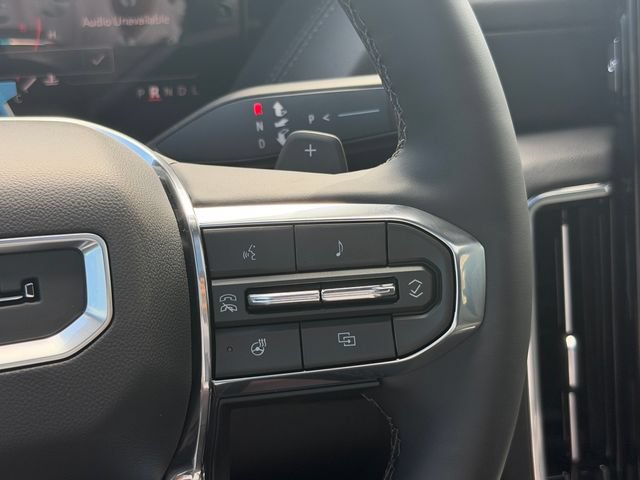 2026 GMC Yukon Denali - Photo 23