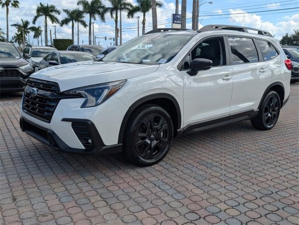 Used 2025 Subaru Ascent Onyx Edition Touring